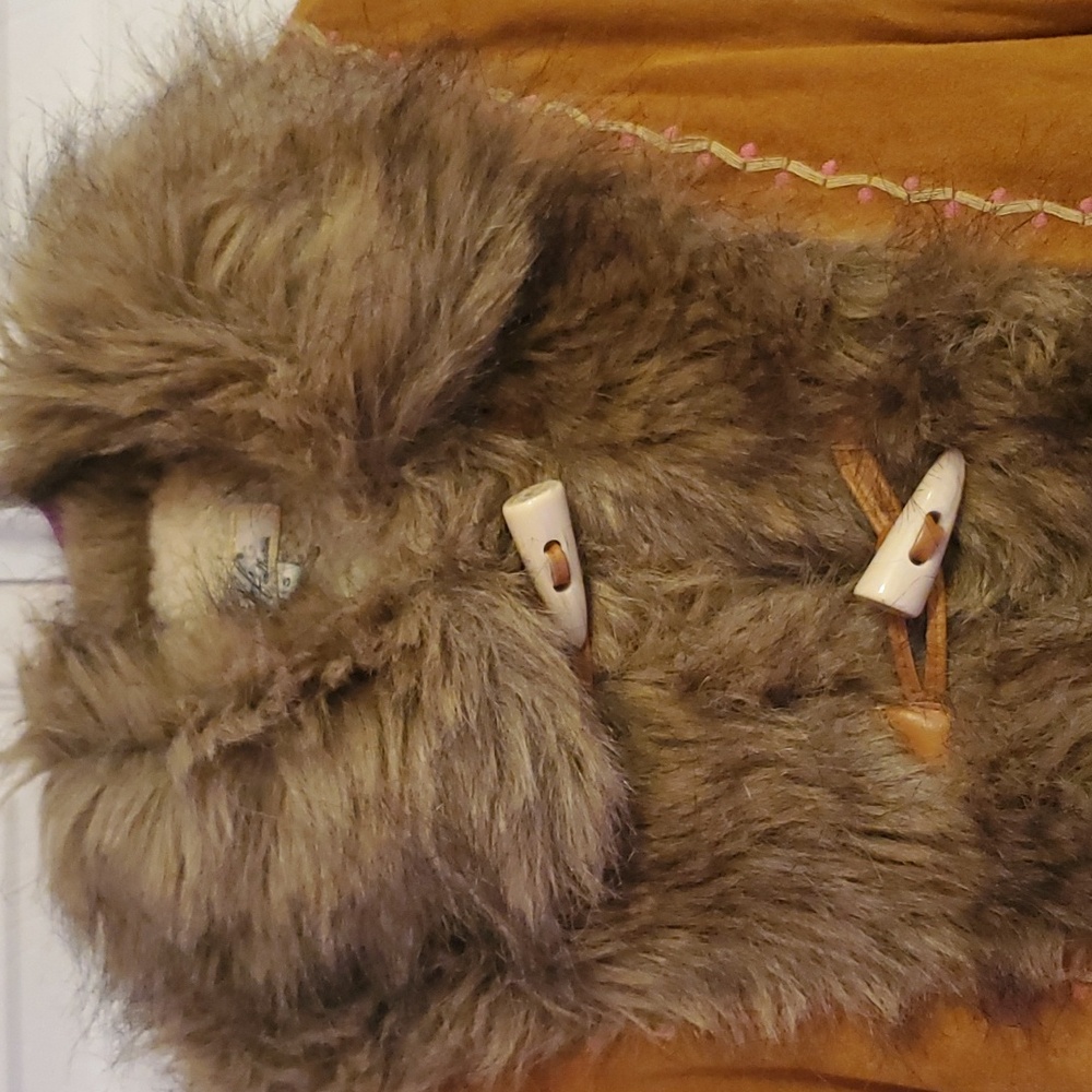 Y2K Embroidered Faux Fur Coat - Picture 4 of 13